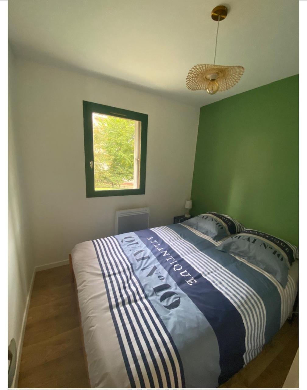 Le Vieux Pressoir De Villers - Appt Avec Balcon Bagian luar foto